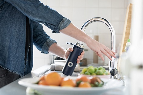 Rocking the Team-Up: Smart Water Bottles and Smartwatches